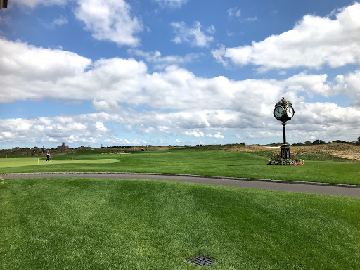 Public Golf Course «Trump Golf Links, Ferry Point», reviews and photos, 500 Hutchinson River Pkwy, Bronx, NY 10465, USA
