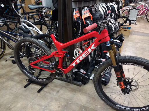 Bicycle Store «Epicenter Cycling», reviews and photos, 1730 Mission St, Santa Cruz, CA 95060, USA