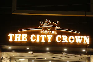 Hotel The City Crown image