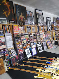 Tom Groth’s Guitar Studio - Photo 4 - Car repair in , Lancaster