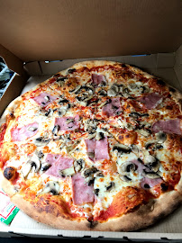 Plats et boissons du Pizzeria Pizza La Mamma à Alfortville - n°5