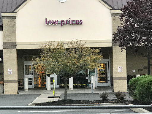 Stop & Shop, 800 F Denow Rd, Pennington, NJ 08534, USA, 