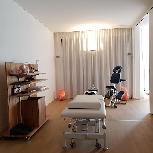 Rezensionen über Daniel Energie-Massage Schmerztherapie in Emmen - Masseur