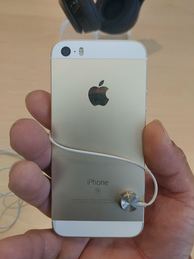 Computer Store «Apple Georgetown», reviews and photos, 1229 Wisconsin Ave NW, Washington, DC 20007, USA