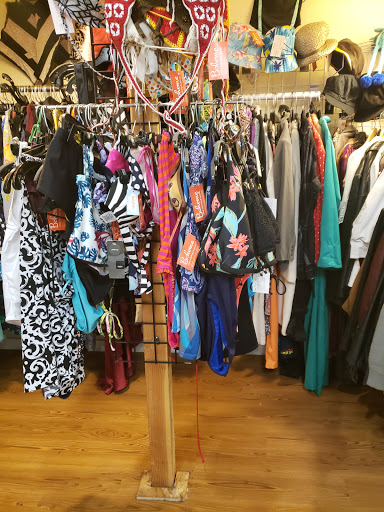 Thrift Store «Boheme Hip Used Clothing», reviews and photos, 409 3rd St, Davis, CA 95616, USA