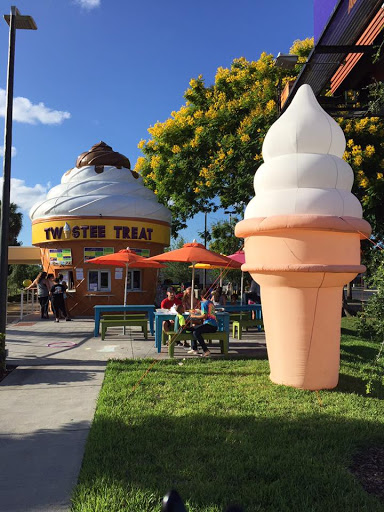 Ice Cream Shop «Twistee Treat Tidwell», reviews and photos, 7500 W Tidwell Rd, Houston, TX 77040, USA