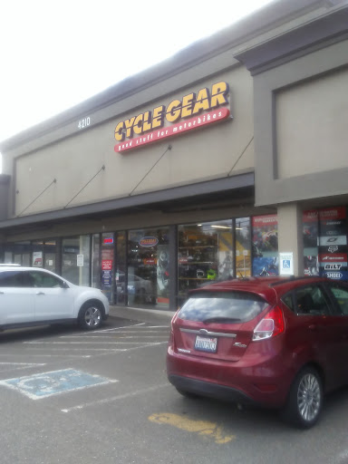 Motorcycle Parts Store «Cycle Gear», reviews and photos, 4210 196th St SW, Lynnwood, WA 98036, USA
