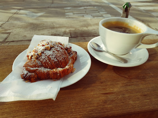 Coffee Shop «Verve Coffee - West Hollywood», reviews and photos, 8925 Melrose Ave, West Hollywood, CA 90069, USA