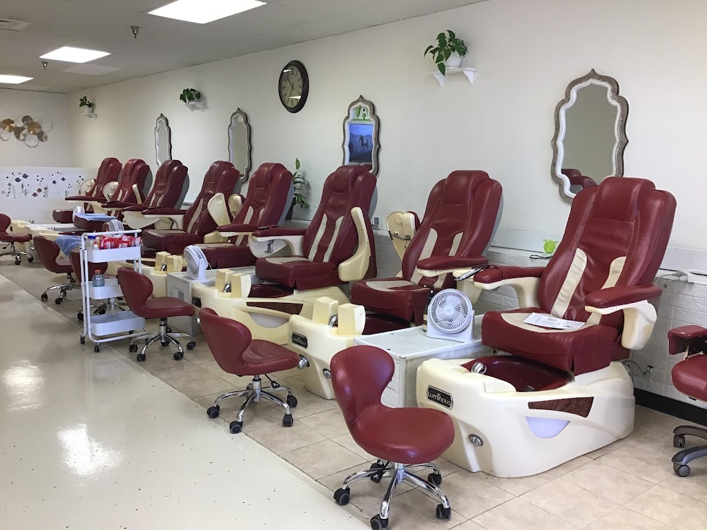 T. N. Nails Wilson, NC 27893 Services and Reviews