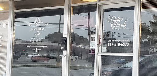Beauty Salon «Divine Hands Beauty & Barber Salon», reviews and photos, 423 Bedford Euless Rd, Hurst, TX 76053, USA