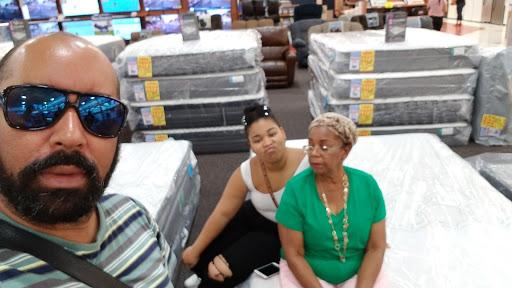 Appliance Store «P.C. Richard & Son», reviews and photos, 19 Universal Dr, North Haven, CT 06473, USA