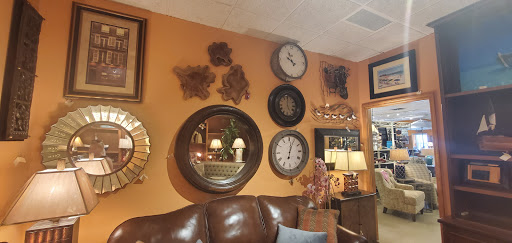 Furniture Store «Out of the Box Furniture Inc», reviews and photos, 3045 Sunrise Hwy, Islip Terrace, NY 11752, USA