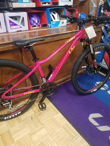 Bicycle Store «Wyckoff Cycle», reviews and photos, 396 Franklin Ave, Wyckoff, NJ 07481, USA