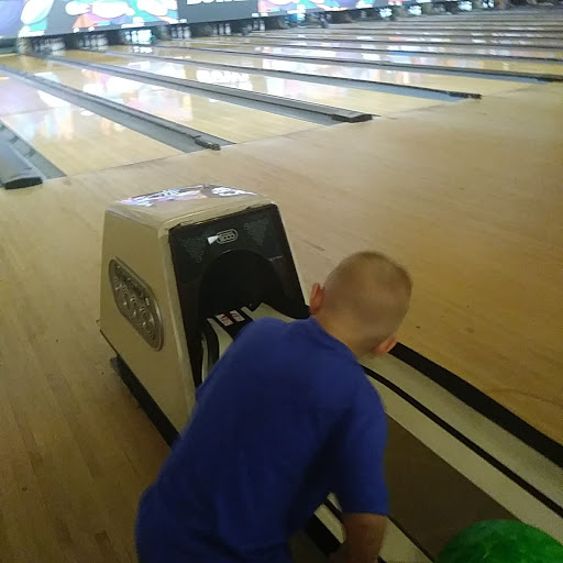 Bowling Alley «Fort Walton Beach Bowl», reviews and photos, 745 Beal Pkwy NW, Fort Walton Beach, FL 32547, USA