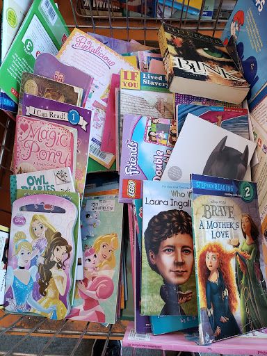 Used Book Store «2nd & Charles», reviews and photos, 12747 Jefferson Ave, Newport News, VA 23602, USA