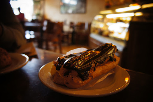 Grocery Store «Brunos Market & Deli», reviews and photos, Junipero St & 6th Ave, Carmel-By-The-Sea, CA 93923, USA