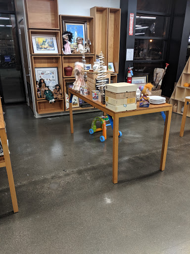 Thrift Store «RARE by Goodwill», reviews and photos, 411 W Broadway, Anaheim, CA 92805, USA