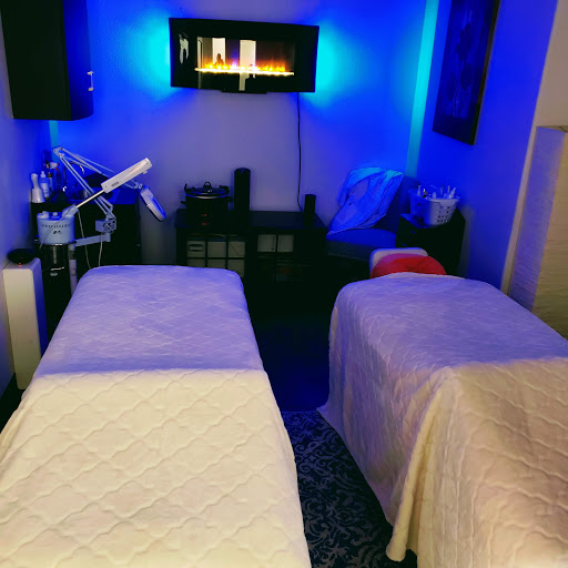 Massage Therapist «Majestic Medical Touch Spa», reviews and photos, 800 Bombay Ln, Roswell, GA 30076, USA
