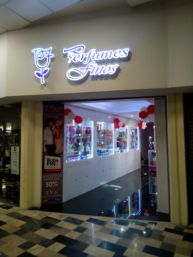 Perfumes Finos® Multiplaza Bosques