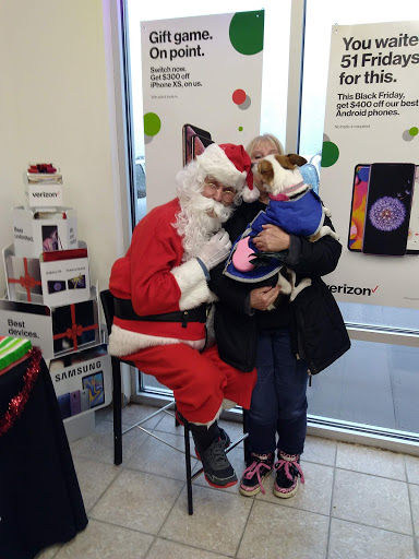 Cell Phone Store «Verizon Authorized Retailer - Wireless Zone», reviews and photos, 521 Industrial Ave b, Grinnell, IA 50112, USA