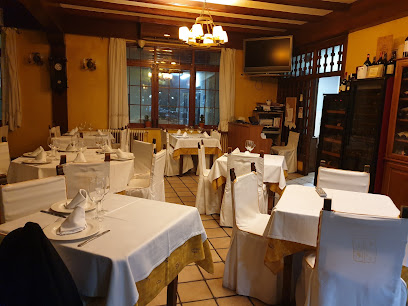 negocio Cuatro Calzadas - Hotel Restaurante en Salamanca