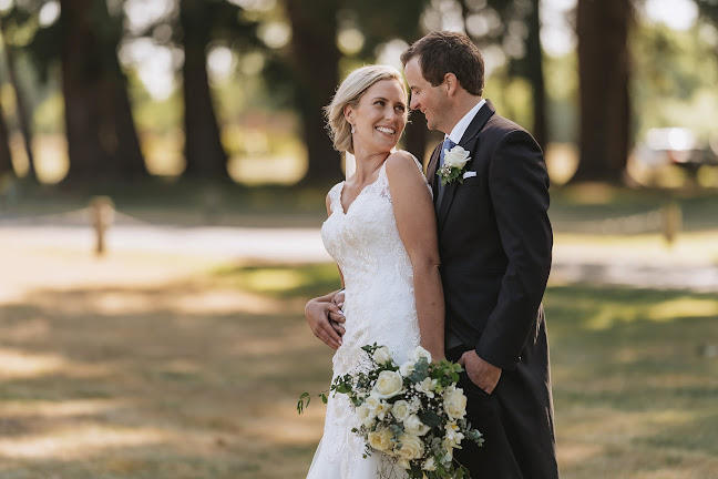 Reviews of Blacklabel Wedding Photgraphy in Dunedin - Photography studio