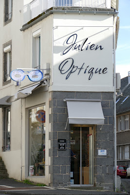 Julien Optique à Mauriac