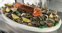Plats et boissons du Restaurant de fruits de mer Chez STEPH COQUILLAGES VOTRE PRODUCTEUR à Agde - n°1