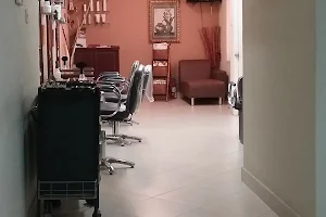 Beginning Beautiful Hair Studio and Spa image