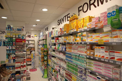 Pharmacie De L'église. à Montesson