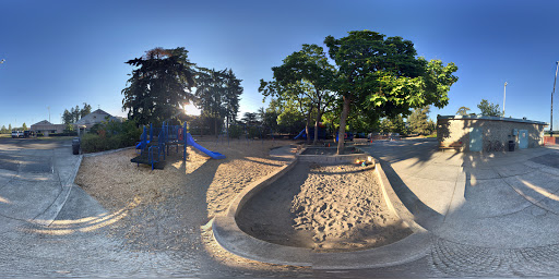 Community Center «Bitter Lake Community Center», reviews and photos, 13035 Linden Ave N, Seattle, WA 98133, USA