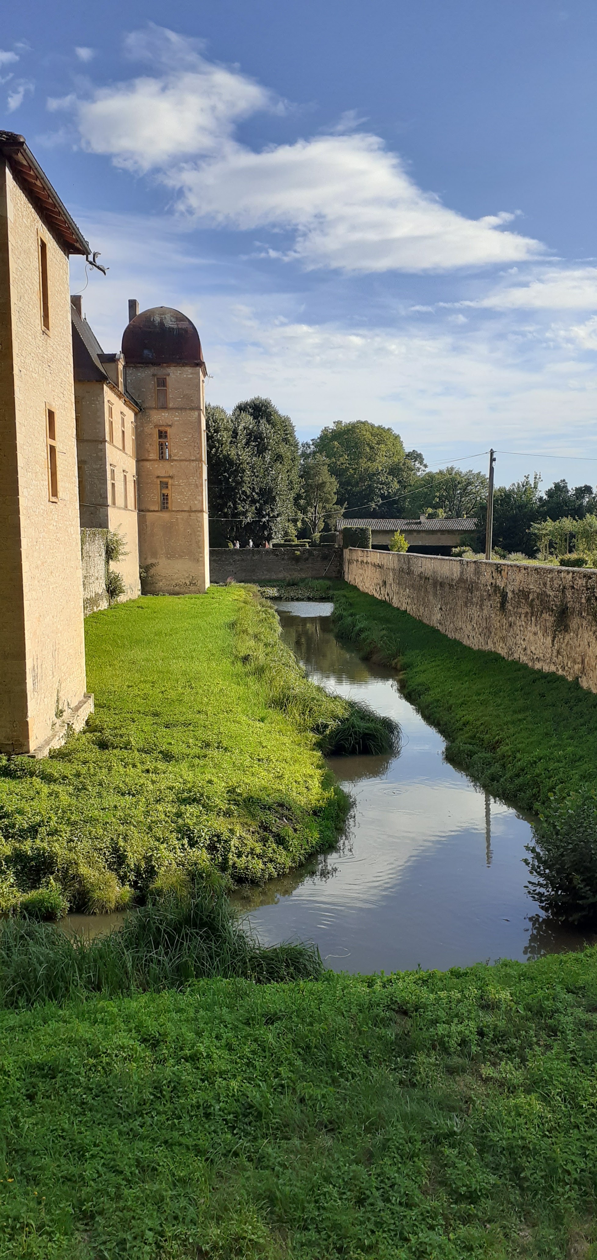 Photo n° 1 de l'avis de Nadjou.a fait le 17/08/2019 à 17:12