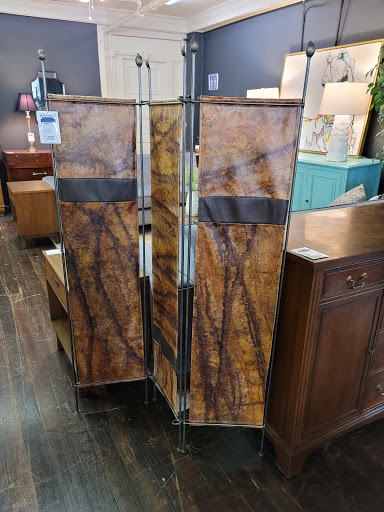 Furniture Store «What’s New? Furniture», reviews and photos, 439 SE Grand Ave, Portland, OR 97214, USA