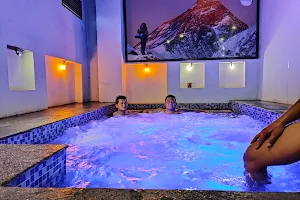 Himalayan Suite Spa and Restaurant image
