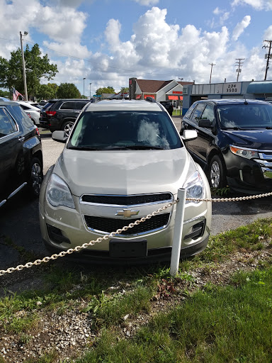 Used Car Dealer «Berea Auto Mall», reviews and photos, 776 N Rocky River Dr, Berea, OH 44017, USA