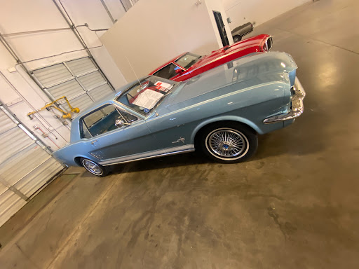 Car Dealer «Gateway Classic Cars of Nashville», reviews and photos, 320 Tech Park Dr #600, La Vergne, TN 37086, USA