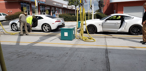 Car Wash «Imperial Carwash», reviews and photos, 401 E Imperial Hwy, La Habra, CA 90631, USA