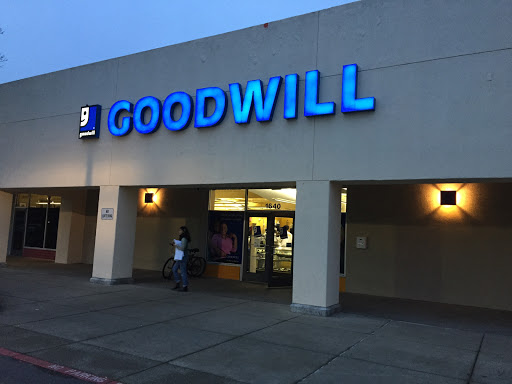 Goodwill Industries, 1640 E 8th St, Davis, CA 95616, USA, 