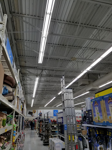 Discount Store «Walmart», reviews and photos, 199 JT Connell Hwy, Newport, RI 02840, USA