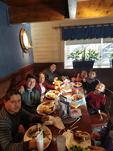 Shopping Mall «Midway Shopping Center», reviews and photos, 1001 Central Park Ave, Scarsdale, NY 10583, USA