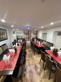 Atmosphère du Restaurant de spécialités d'Afrique de l'Ouest SON DES MARMITES 3 PRESTIGE à Alfortville - n°1