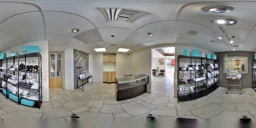 Hair Salon «Salon Sonik Hair Salon Pasadena», reviews and photos, 325 Cordova St #160, Pasadena, CA 91101, USA