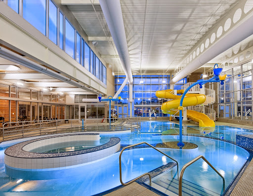 Indoor swimming pools for kids in Seattle