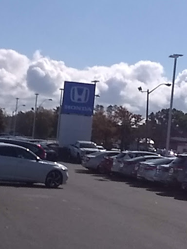 Honda Dealer «Herb Chambers Honda in Boston», reviews and photos, 1186 Commonwealth Avenue, Boston, MA 02134, USA