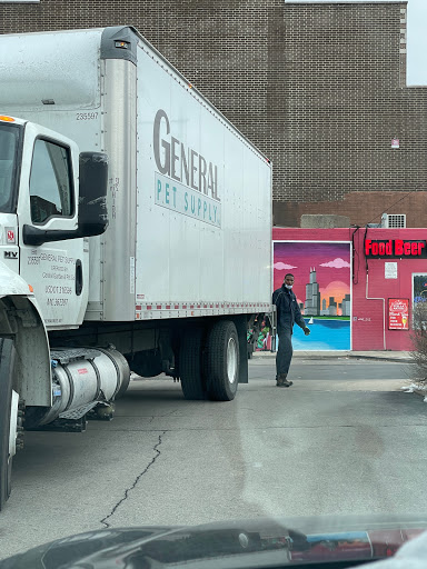 Pet Supply Store «General Pet Supply Inc», reviews and photos, 7711 N 81st St, Milwaukee, WI 53223, USA