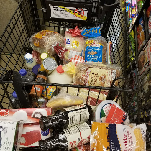 Shopping Mall «Gateway Centre Plaza», reviews and photos, Howard St, Chicago, IL 60626, USA