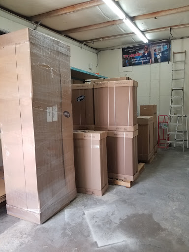 Moving and Storage Service «TNT Delivers», reviews and photos, 81880 Lancer Way, Indio, CA 92201, USA