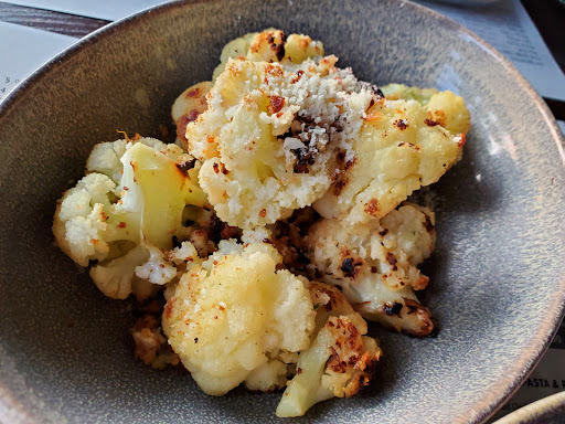 Pizza Restaurant «Market North End», reviews and photos, 474 N Old Woodward Ave, Birmingham, MI 48009, USA