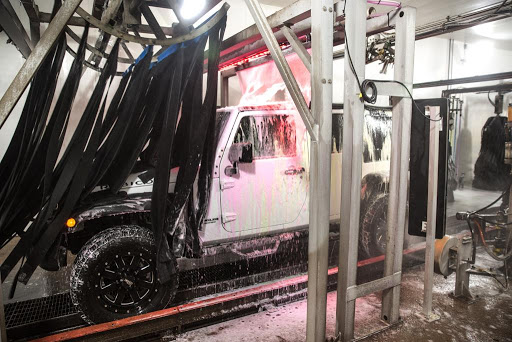 Car Wash «Rain Forest Wash & Lube», reviews and photos, 7110 Barker Cypress Rd, Cypress, TX 77433, USA