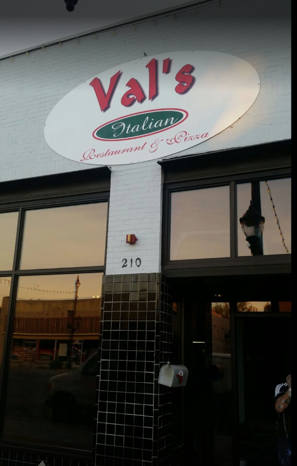 Val's Italian Restaurant & Pizza 75662
